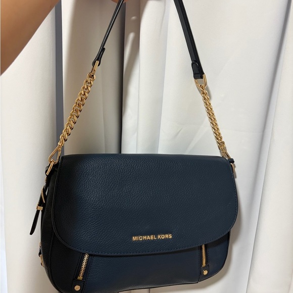 Michael Kors Handbags - Michael Kors Bedford Legacy Leather Flap Shoulder Bag